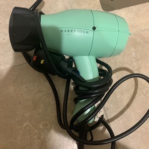 Harry Josh hairdryer